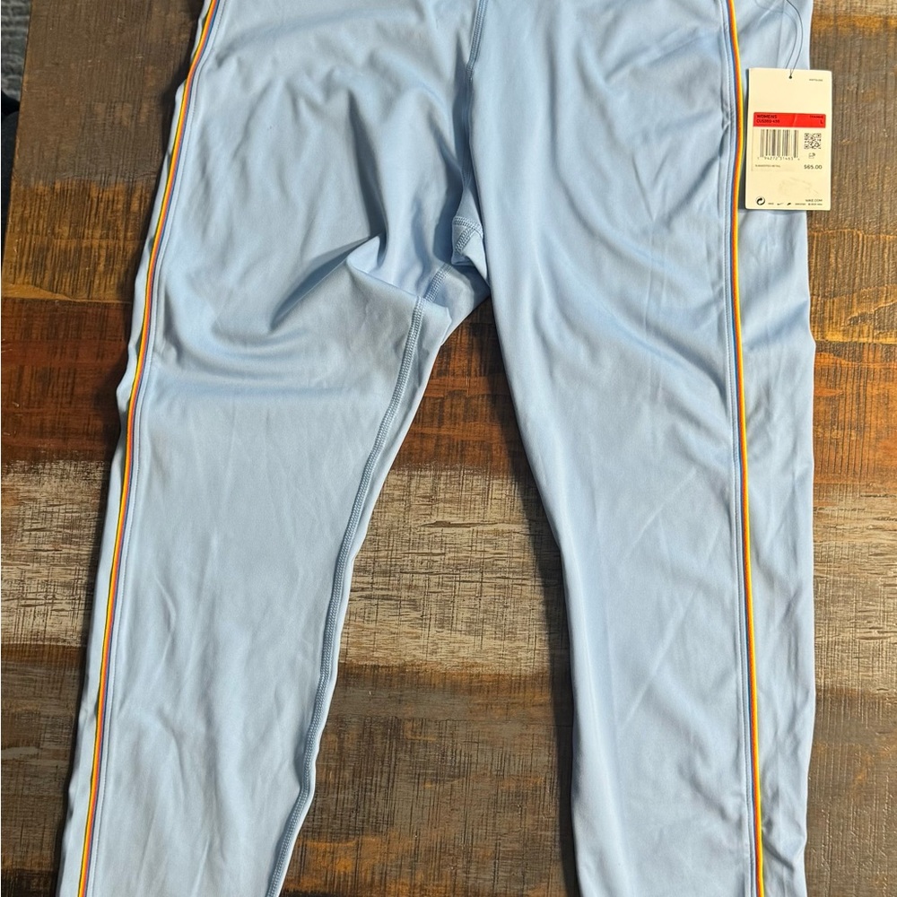 Nike Light Blue Leggings - Picture 2 of 2